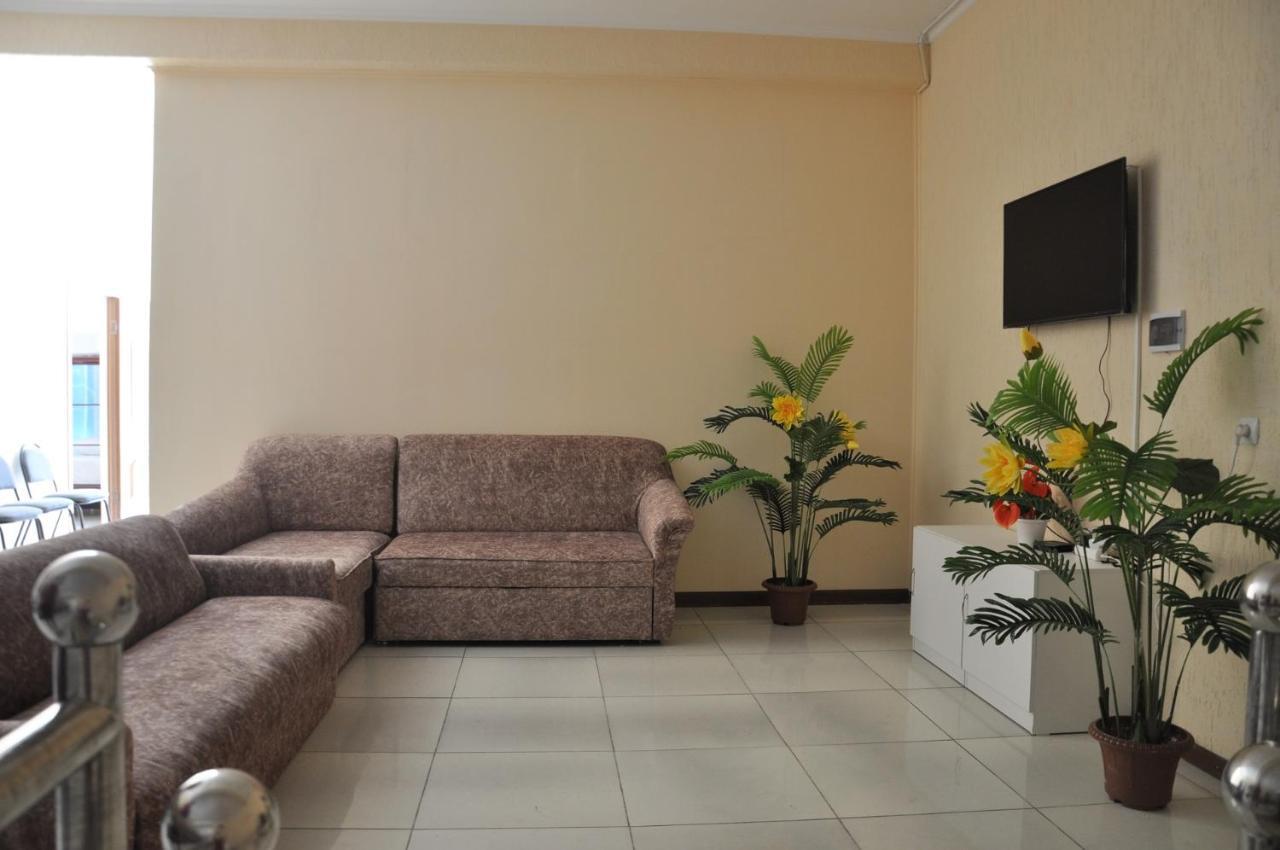 Hostel - Ns Prestige شيمكنت المظهر الخارجي الصورة
