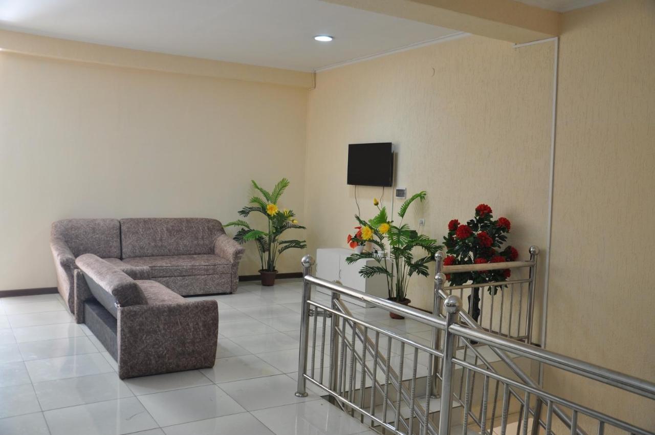 Hostel - Ns Prestige شيمكنت المظهر الخارجي الصورة
